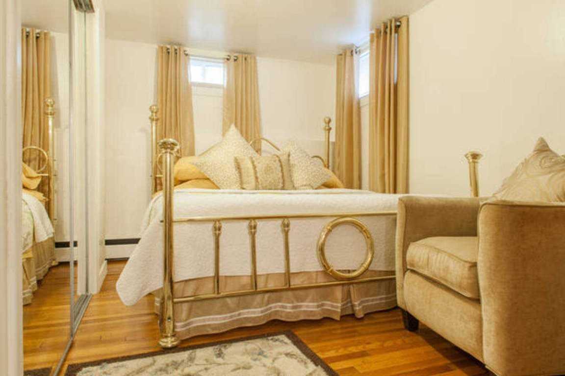 113 Westervelt Ave - Photo 2 of 15