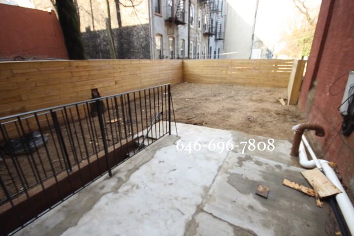 Bushwick Ave & Hancock St #1B