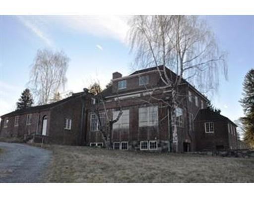 295 Grove St - Photo 2 of 16