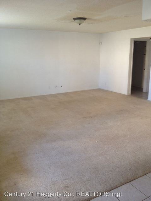 11108 Whitey Ford St - Photo 3 of 8