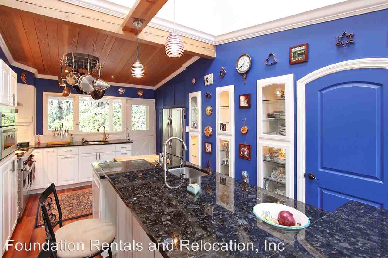 40 Bayview Dr - Photo 3 of 25