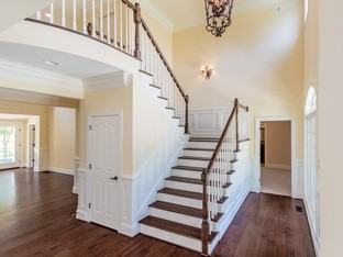 163 Quail Point - Photo 2 of 9