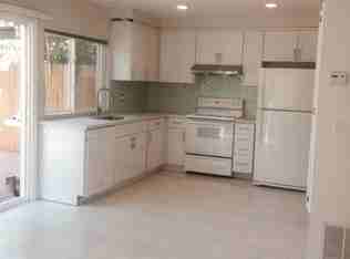 5024 Abuela Dr - Photo 2 of 9