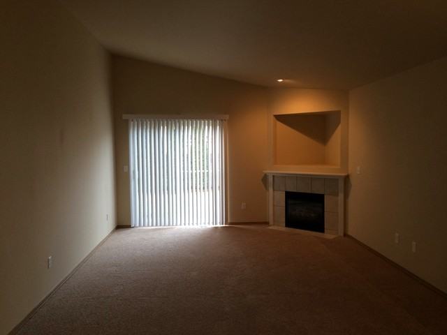 13322 88th Ave Ct E - Photo 3 of 11