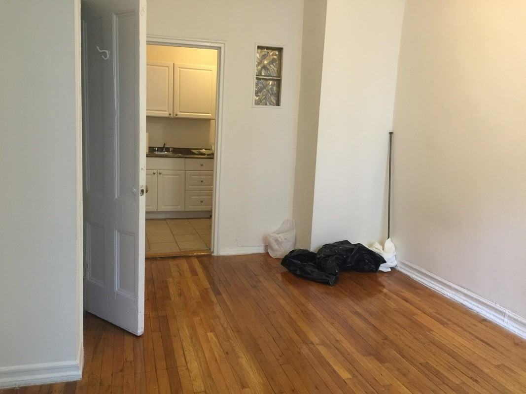 E 74th St #3 - Photo 6 of 7