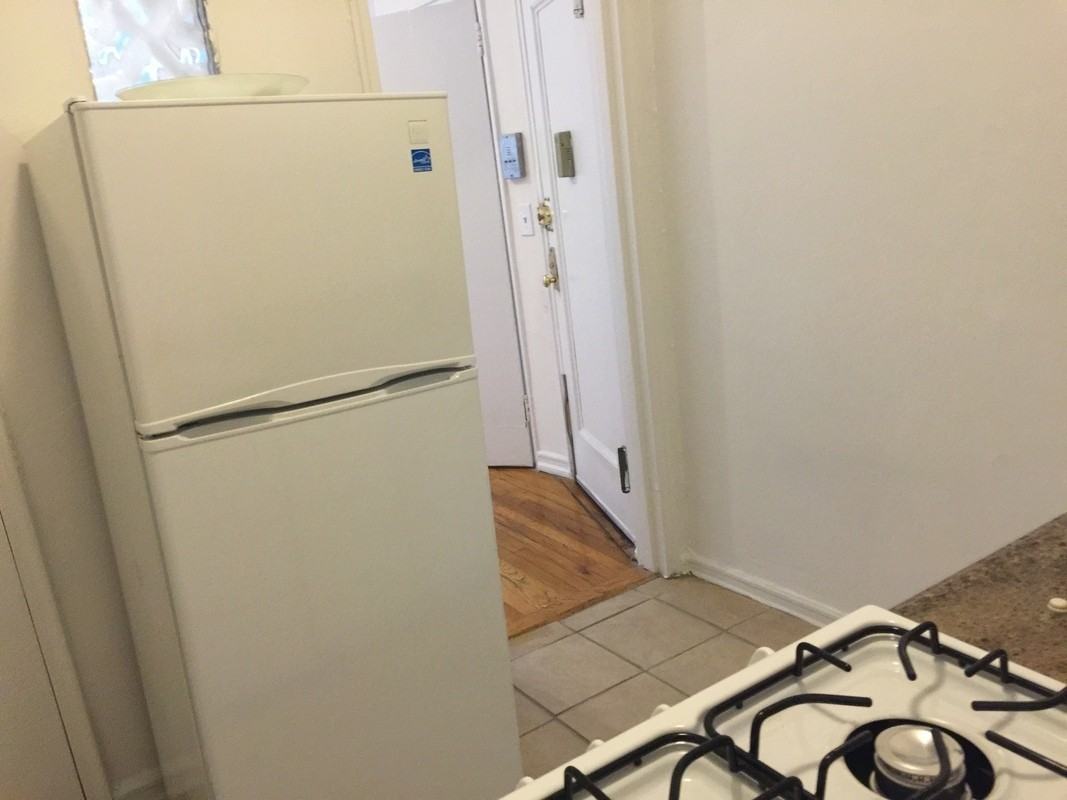 E 74th St #3 - Photo 7 of 7