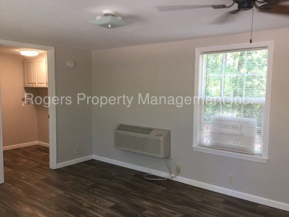1022 Ben Kyzer Dr - Photo 3 of 11