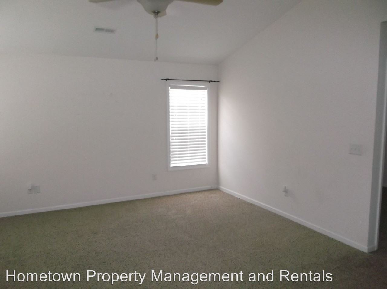 107 Blossom Court - Photo 3 of 8