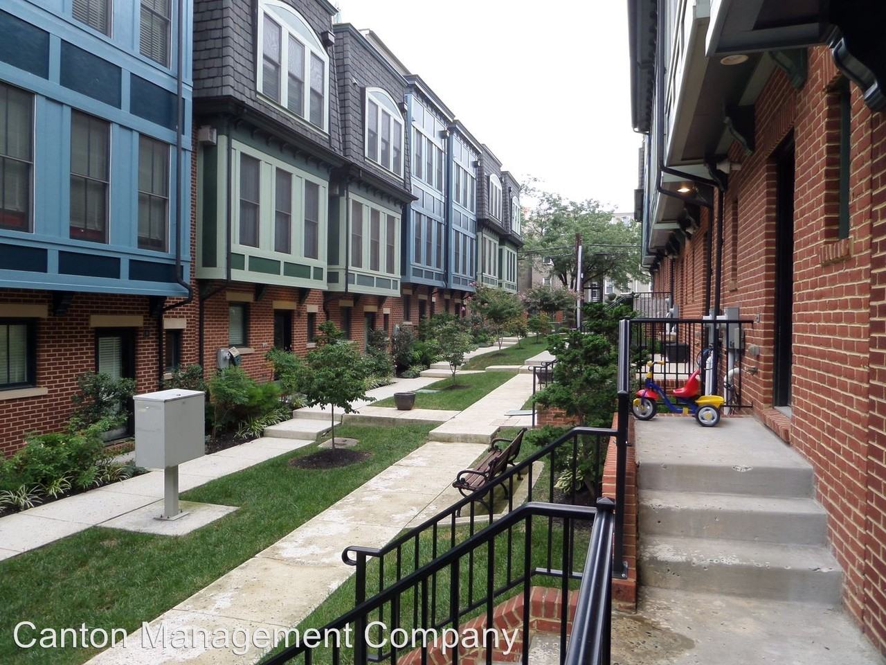 24 S Regester St - Photo 3 of 26