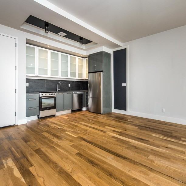 Dekalb Ave & Tompkins Ave #4-F