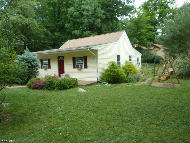 8 Quinton Rd - Photo 2 of 20