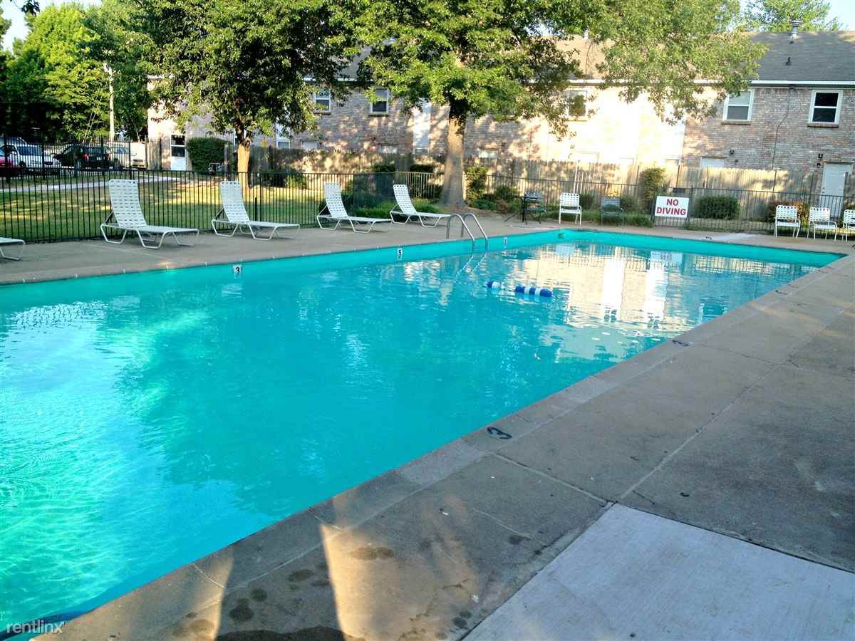 Garland Heights - Photo 3 of 9