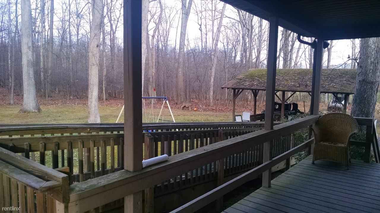 9643 Walnut Dr - Photo 2 of 5