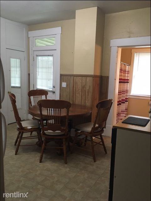 61 W Oakland Ave - Photo 2 of 10