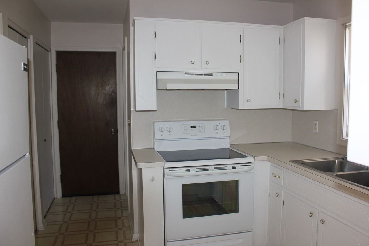 5107 Old Franklin Rd - Photo 2 of 17