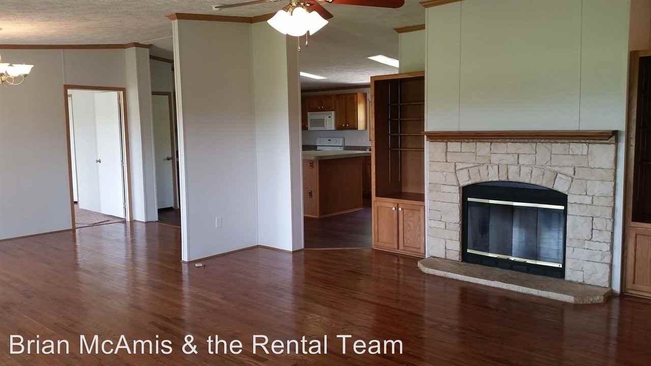 155 Ted Weems Rd - Photo 3 of 15