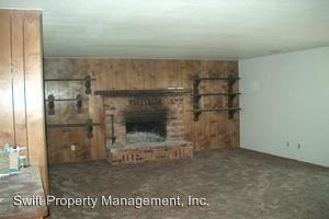 19413 McCann Rd - Photo 2 of 5