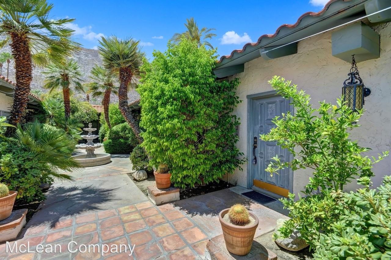 260 S Patencio Rd #3 - Photo 2 of 19