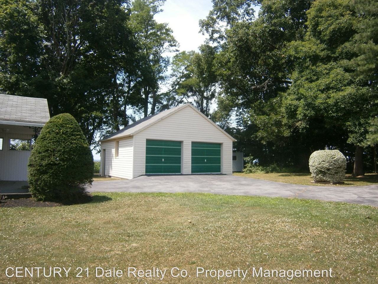 2750 Delta Rd - Photo 3 of 18