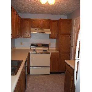 29 Highland Meadows Cir #6 - Photo 3 of 10