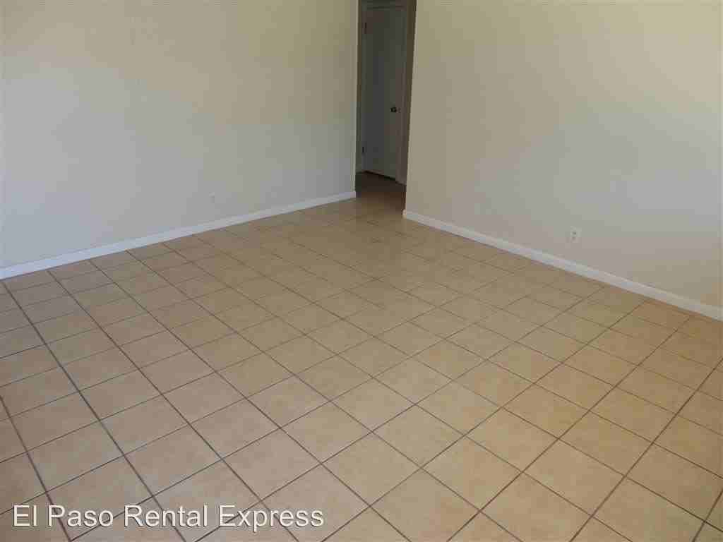 9406 Montgomery Dr - Photo 2 of 22
