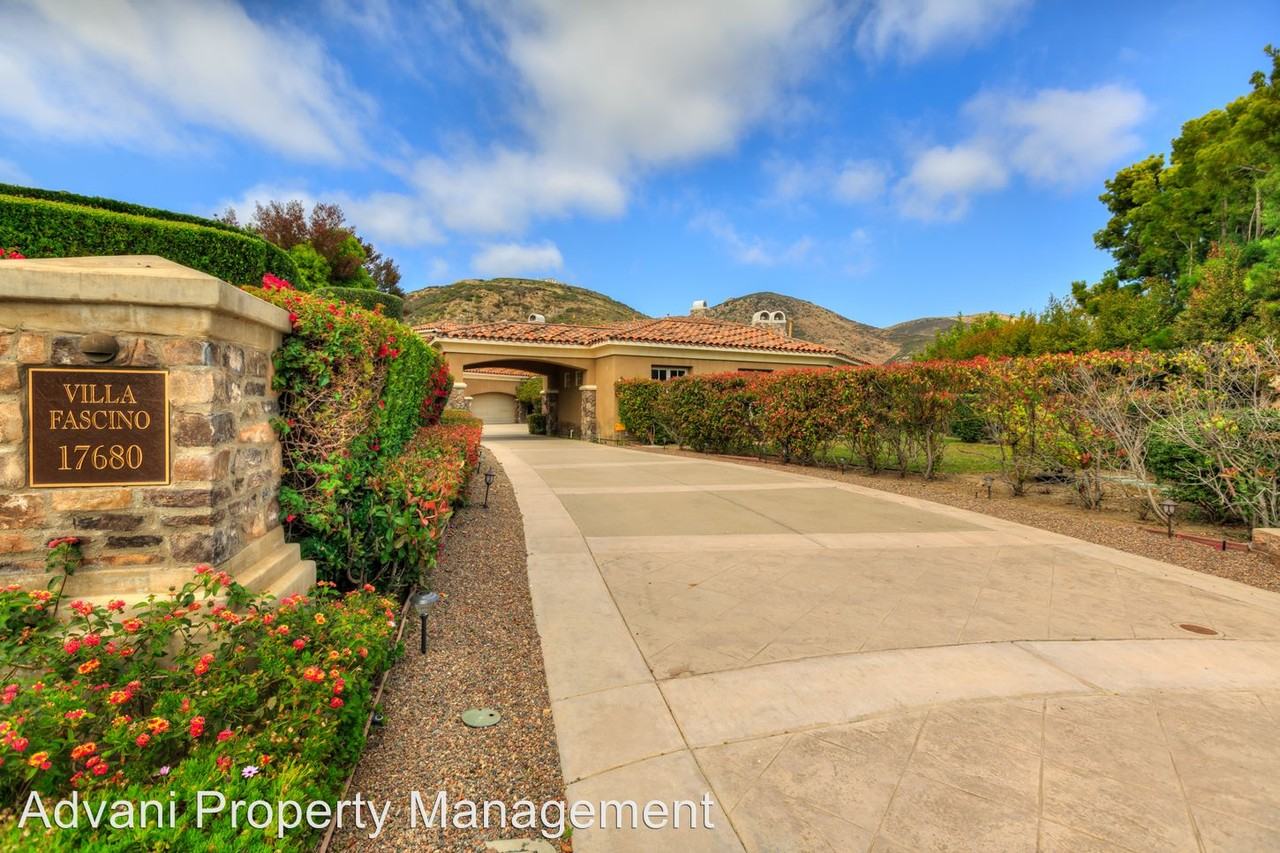 17680 Las Repolas - Photo 2 of 14