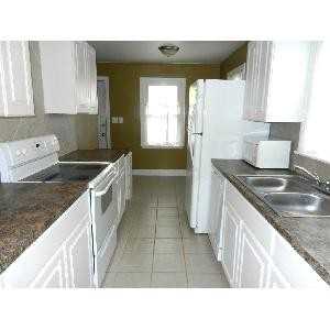 1238 Beechwood Rd - Photo 3 of 14