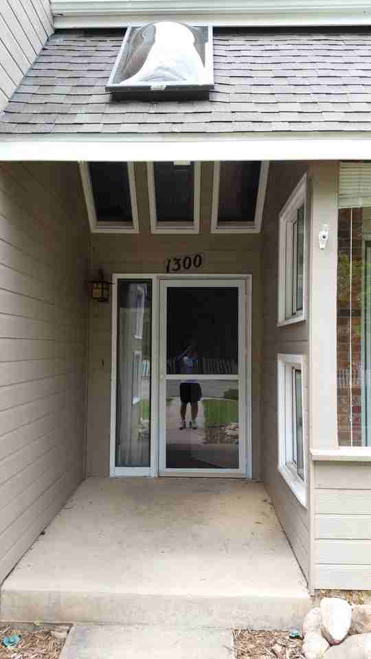 1300 Hastings Dr - Photo 3 of 9