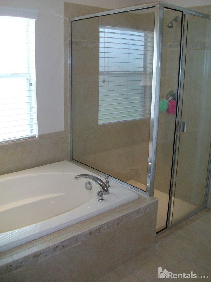 11446 Pennsville Ct - Photo 2 of 10