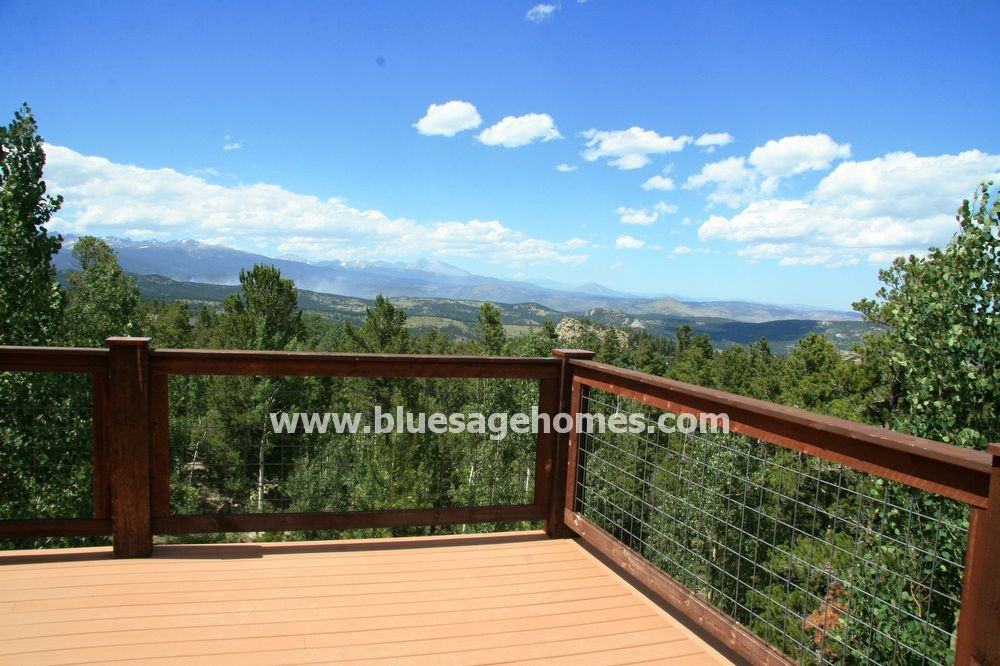 10 Leon Lane - Photo 2 of 16