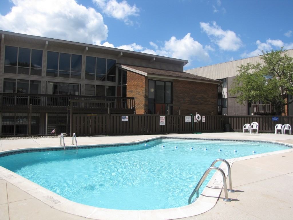 Tamaron Apartments - Photo 3 of 11