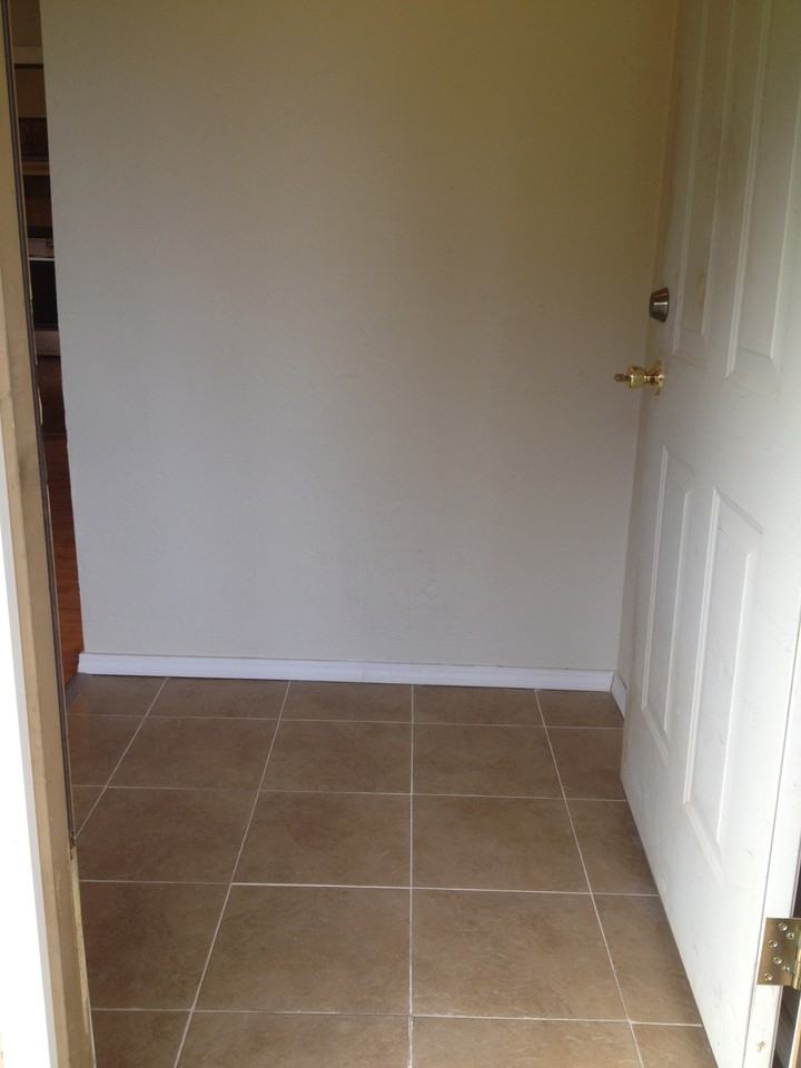 81 Northwest McAlester Avenue - Photo 2 of 3