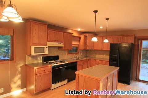 6826 227th Ave NE - Photo 3 of 13