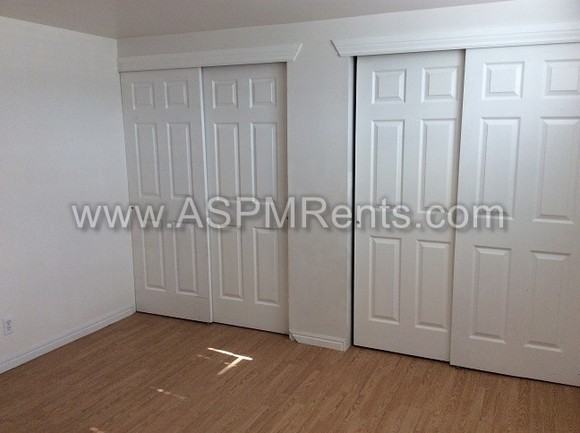 6964 S Dixie Dr - Photo 2 of 13