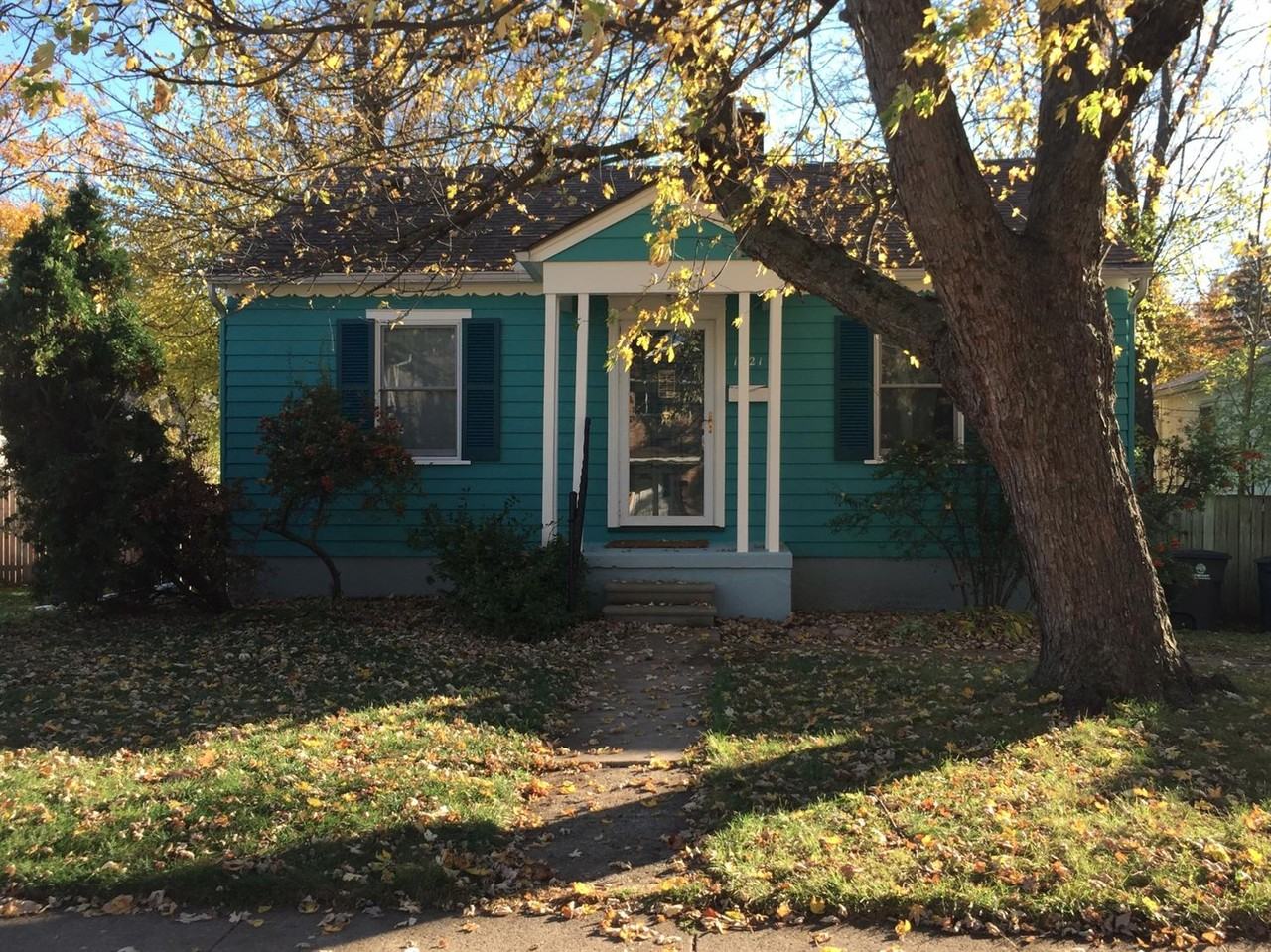 1721 Orchard St - Photo 2 of 8