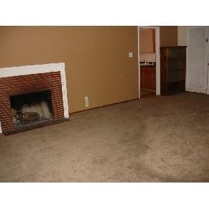 2405 Catalina Dr - Photo 2 of 8