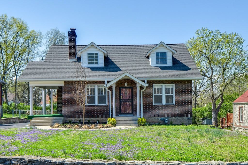 924 Fairwin Ave - Photo 2 of 26