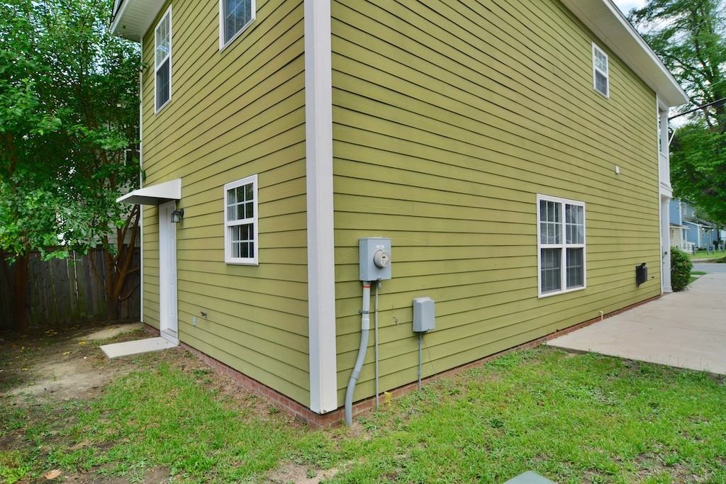 110 Williams St - Photo 3 of 34
