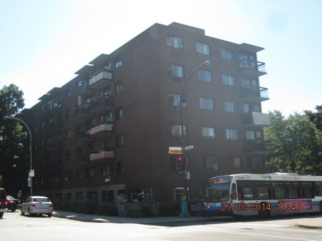 5450 Chemin Queen Mary
