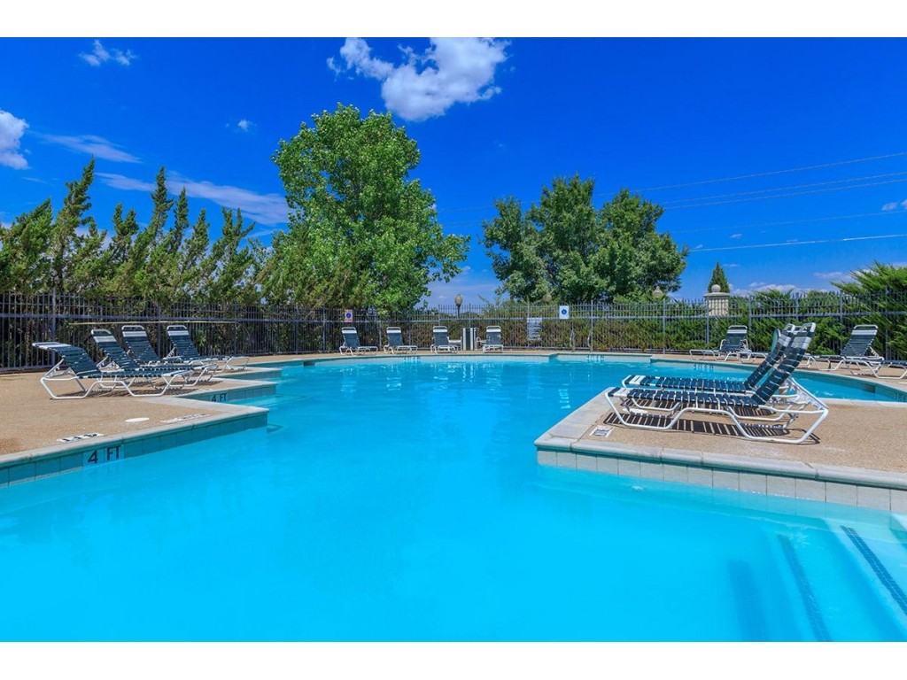 Addison Park - Photo 3 of 20