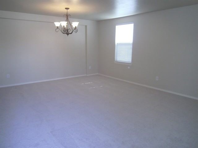 7428 Candler Dr - Photo 3 of 11