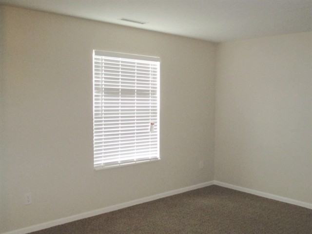 2219 S Briarwood Dr - Photo 3 of 18