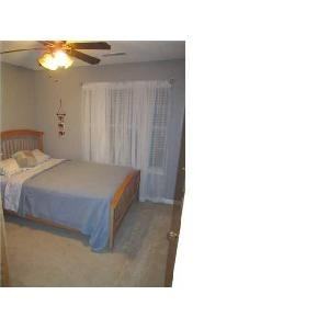 116 Old Tree Rd - Photo 3 of 12