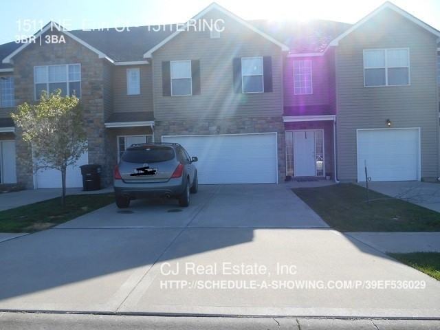 1511 NE Erin Ct