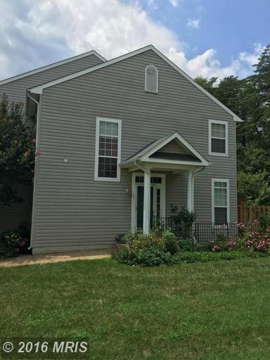 107 Waters Landing - Photo 2 of 5