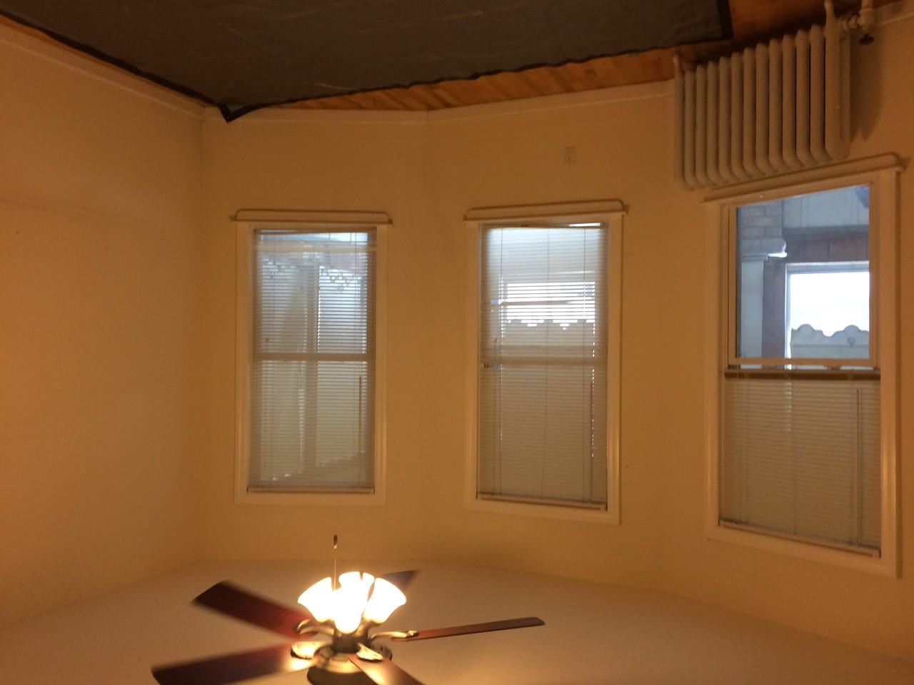 10 Mina Ave - Photo 3 of 6