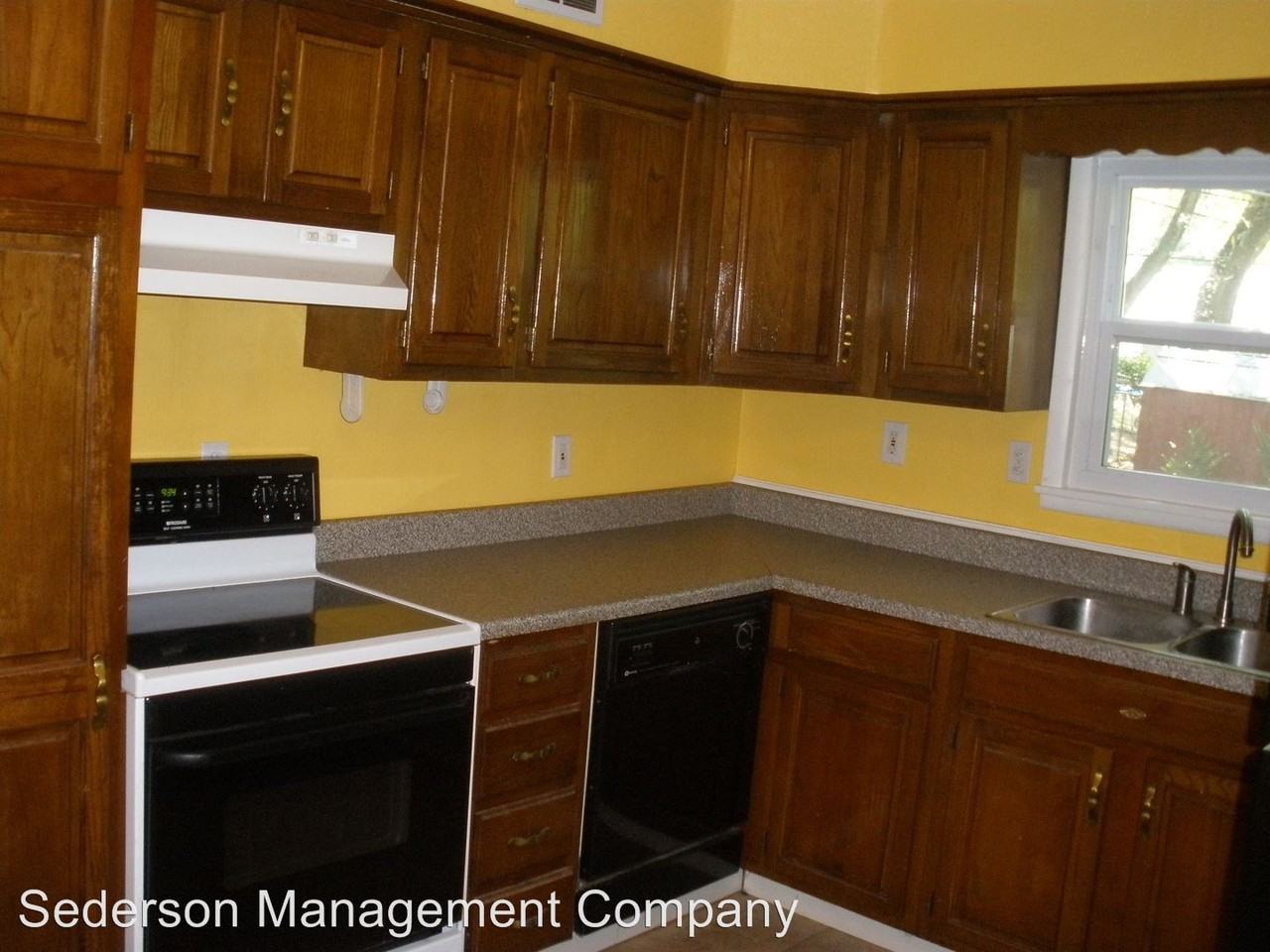 7677 High Dr - Photo 3 of 6