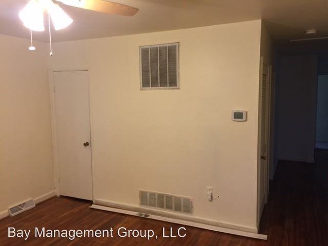 5928 Prince George St - Photo 3 of 14