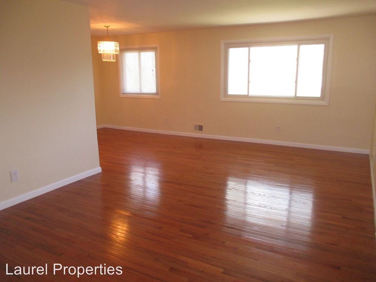 12511 Montclair Dr - Photo 3 of 24