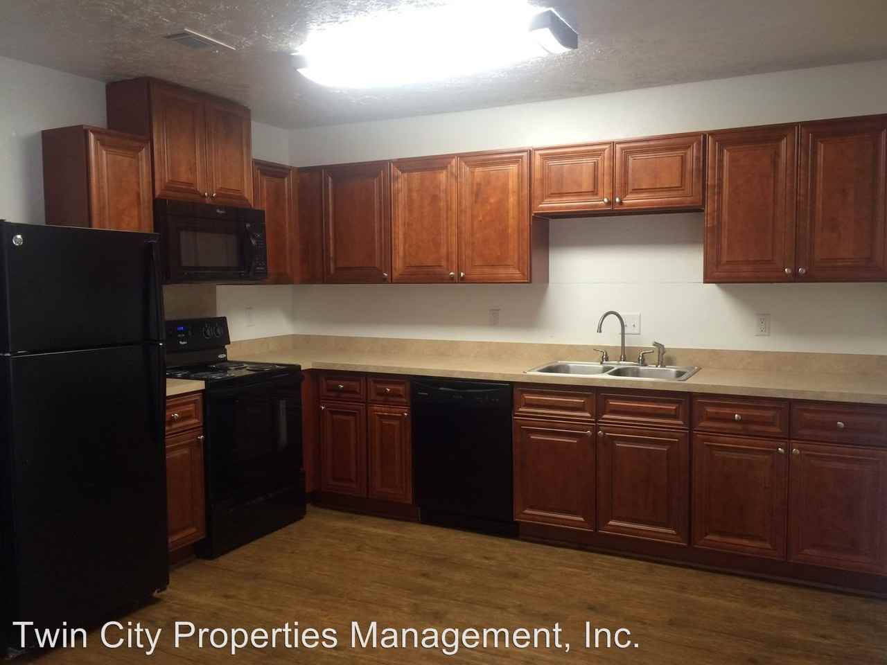 3620 Choctaw St - Photo 2 of 4